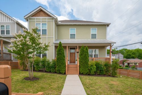 2215 11th Ave N, Nashville, TN, 37208-1106 | Card Image