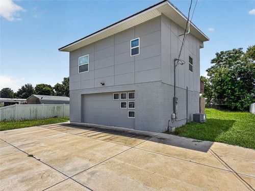 126 1st St, ORLANDO, FL, 32824-8237 | Card Image