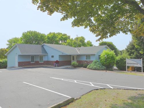 123 Fairlawn Ave E, Winsted, MN, 55395-7807 | Card Image