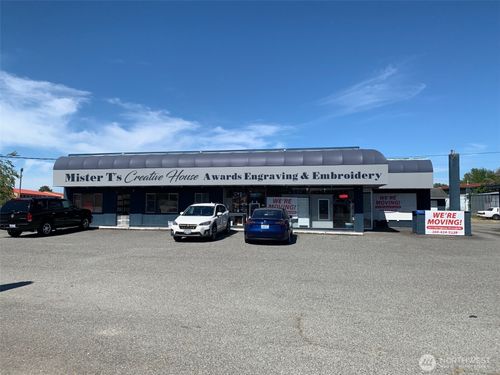 17691 State Route 536, Mount Vernon, WA, 98273-3272 | Card Image