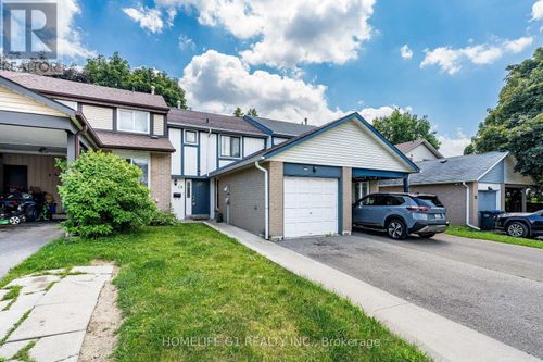 48 Thatcher Crt, Brampton, ON, L6Z1C8 | Card Image