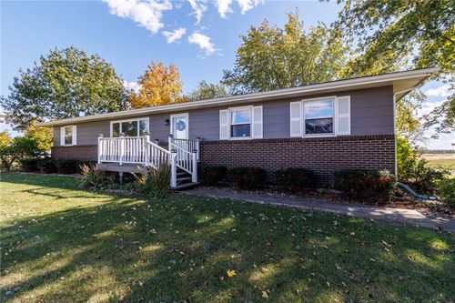 417 E Cumberland Rd, Saint Elmo, IL, 62458-1650 | Card Image