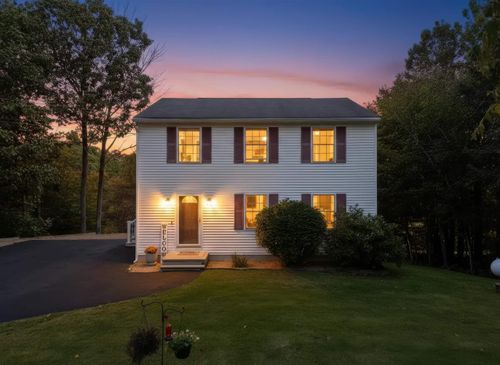 71 Jefferson Dr, Hillsborough, NH, 03244-5343 | Card Image
