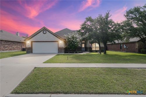 9600 Taylor Renee Dr, Killeen, TX, 76542-6074 | Card Image