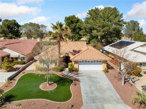 14996 Shady Elm Ln, Helendale, CA, 92342-7609 | Card Image