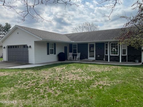 207 Stauffer Dr, Edgerton, OH, 43517-9316 | Card Image