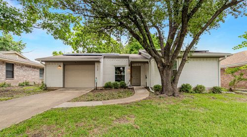 908 Meadowdale Dr, Royse City, TX, 75189-3511 | Card Image