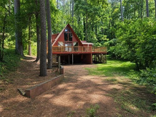 1600 Loch Lomond Trl Sw, Atlanta, GA, 30331-7430 | Card Image