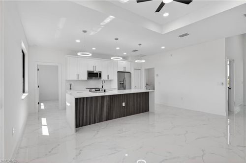 312 Rand Ave, LEHIGH ACRES, FL, 33974-0489 | Card Image