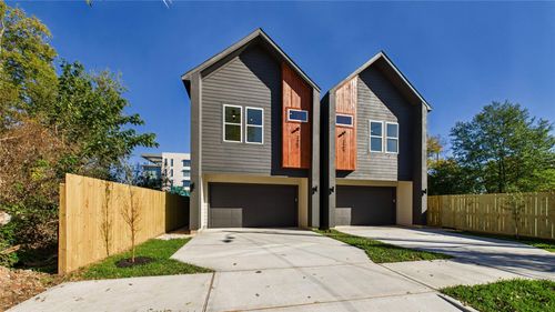 2407 Stuart St, Houston, TX, 77004-3154 | Card Image