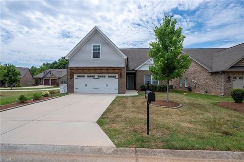 160 Broad Meadow Ct, Rural Hall, NC, 27045-9892 | Card Image