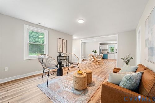 9219 Marion Ave, Jarratt, VA, 23867-9137 | Card Image