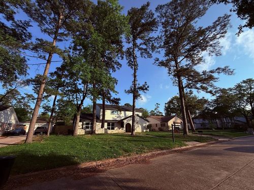 711 Leaflet Ln, Spring, TX, 77388-8930 | Card Image