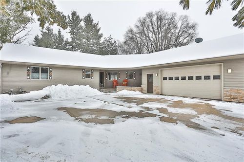 W10439 880th Ave, River Falls, WI, 54022-4610 | Card Image