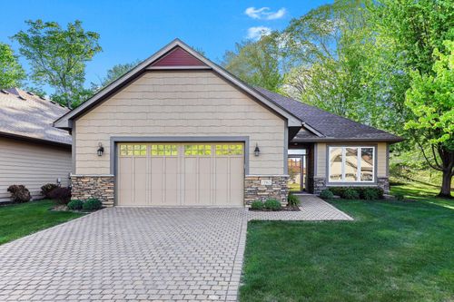15563 Drake Cir Nw, Prior Lake, MN, 55372-1872 | Card Image