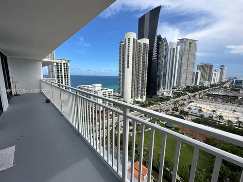 apt-2202-210 174th St, Sunny Isles Beach, FL, 33160-3345 | Card Image