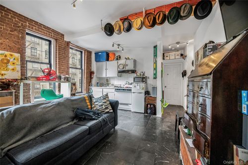 apt-11-29 Convent Ave, New York, NY, 10027-2663 | Card Image