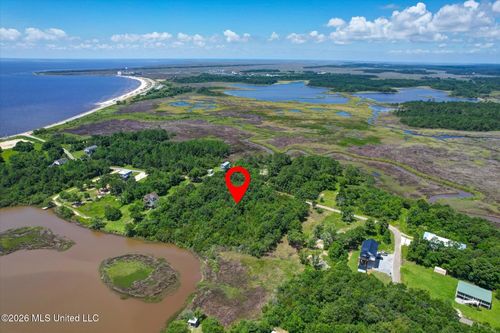 5138 Pointset Ave, Bay Saint Louis, MS, 39520-9595 | Card Image