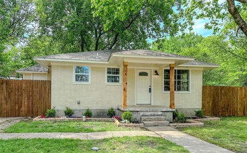 1205 N Bradley St, McKinney, TX, 75069-2813 | Card Image