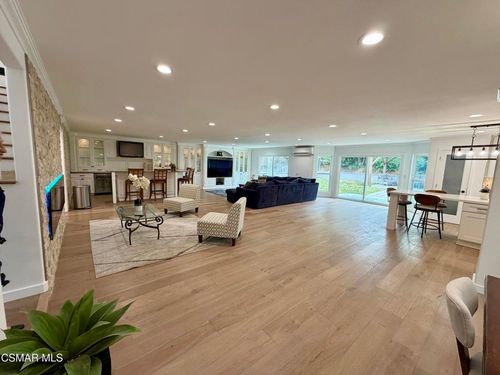 31923 Watergate Ct, Westlake Village, CA, 91361-4021 | Card Image