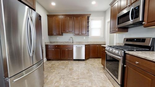 r-16 Church St, Belmont, MA, 02478-4904 | Card Image