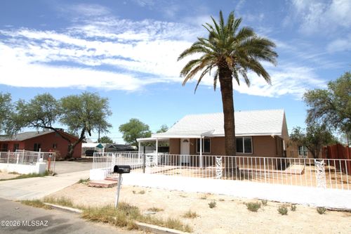 104 W District St, Tucson, AZ, 85714-2567 | Card Image