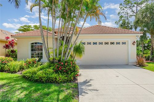 28501 Hidden Lake Dr, BONITA SPRINGS, FL, 34134-1364 | Card Image