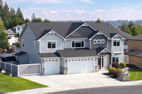 110 E Sapphire Ln, Spokane, WA, 99208-6062 | Card Image