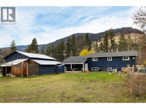5712 6 Highway, Coldstream, BC, V1B3E1 | Card Image