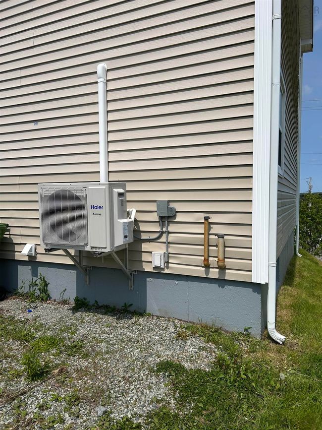 96-1 - 304 306 Philpott Street, Home with 6 bedrooms, 0 bathrooms and null parking in Port Hawkesbury NS | Image 4