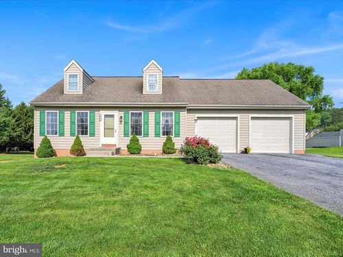 144 Julia Ln, LEBANON, PA, 17042-8973 | Card Image