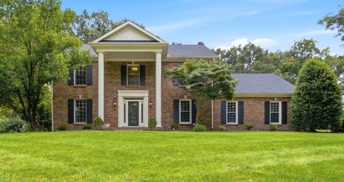 2812 Wakefield Dr, Clarksville, TN, 37043-6054 | Card Image