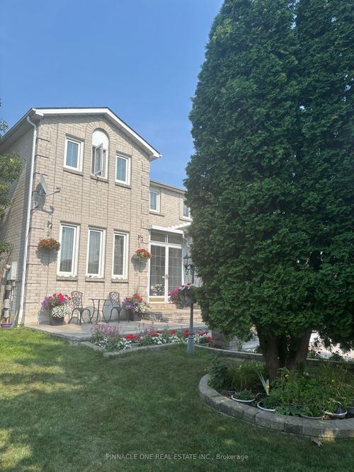 lower-979 Rambleberry Ave, Pickering, ON, L1V5Y6 | Card Image