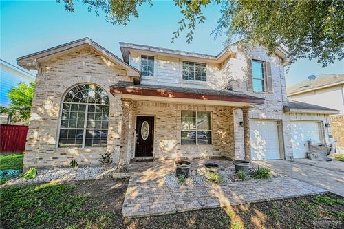 2316 Fairmont Ave, McAllen, TX, 78504-6183 | Card Image