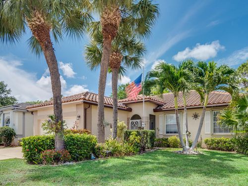 8471 Lake Cypress Rd, Wellington, FL, 33467-2452 | Card Image