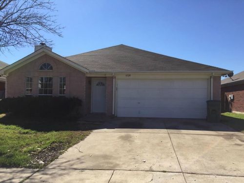 6128 Wall St, Arlington, TX, 76018-4046 | Card Image