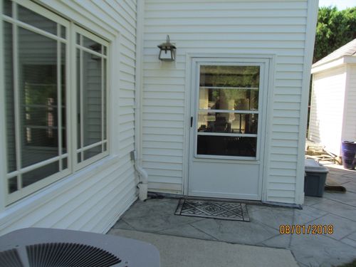 8-11 Travis Drive, Newton, MA, 02467 | Card Image