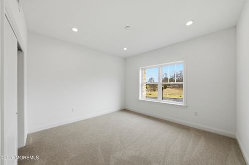 14 Remington Ct, Farmingdale, NJ, 07727-3889 | Card Image