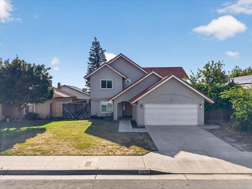 3279 N Berlin Ave, Fresno, CA, 93722-4670 | Card Image
