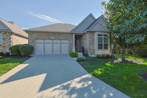 8326 Poppy Ln, Liberty Twp, OH, 45044-9815 | Card Image