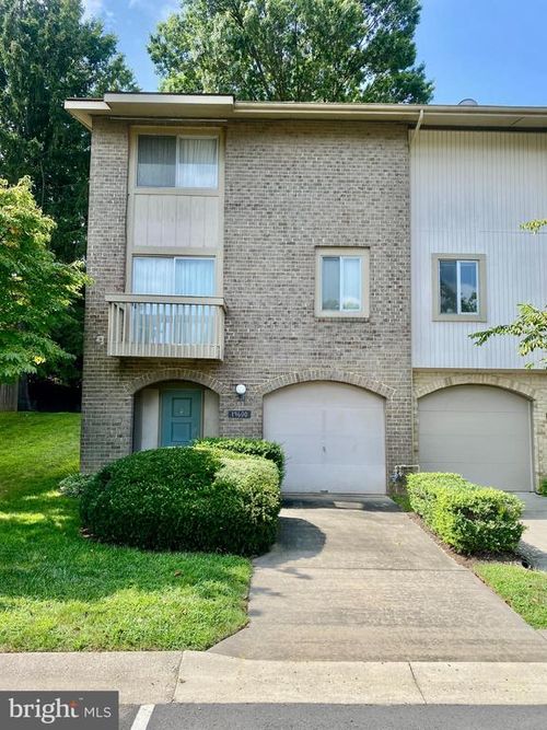 12a-19600 Brassie Pl, Gaithersburg, MD, 20886-1912 | Card Image