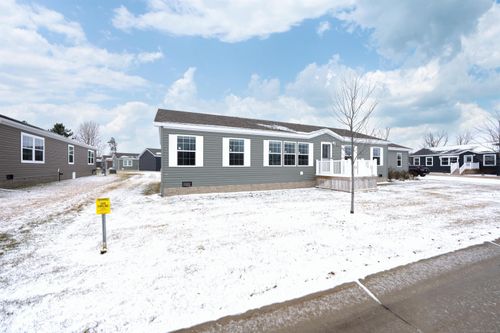 2780 Naples Ct, Lapeer, MI, 48446-3560 | Card Image