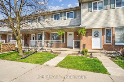 15 - 10 Dufferin St, Condo with 3 bedrooms, 2 bathrooms and 1 parking in Norwich ON | Image 1