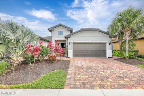 7670 Jacaranda Ln, NAPLES, FL, 34114-2799 | Card Image