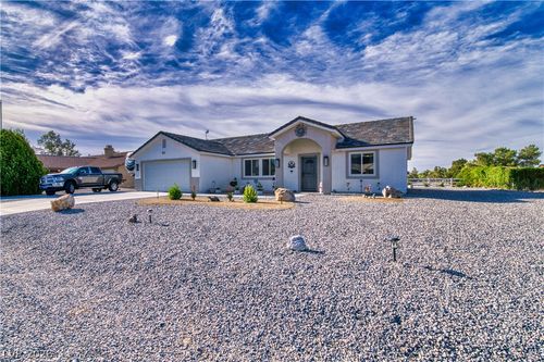 681 Indian Wells Ct, Pahrump, NV, 89060-1812 | Card Image