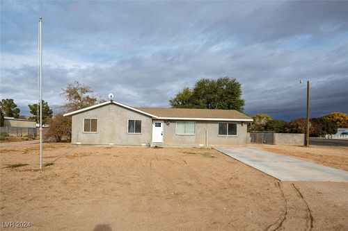 2060 Bowman Road, Logandale, NV, 89021 | Card Image