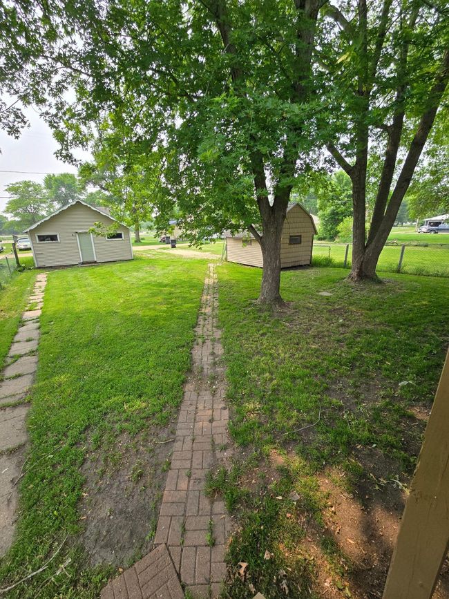 25 Morgan St, House other with 3 bedrooms, 3 bathrooms and null parking in Tracy MN | Image 5