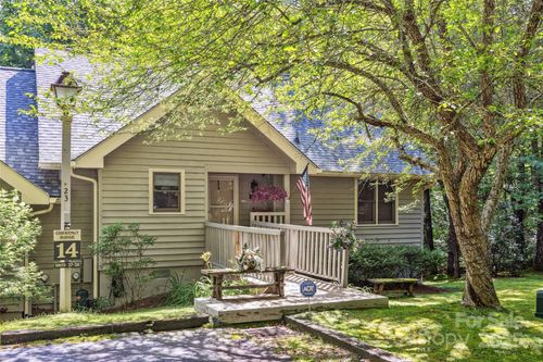 27 Dwarf Mountain Rd, Sapphire, NC, 28774-8624 | Card Image