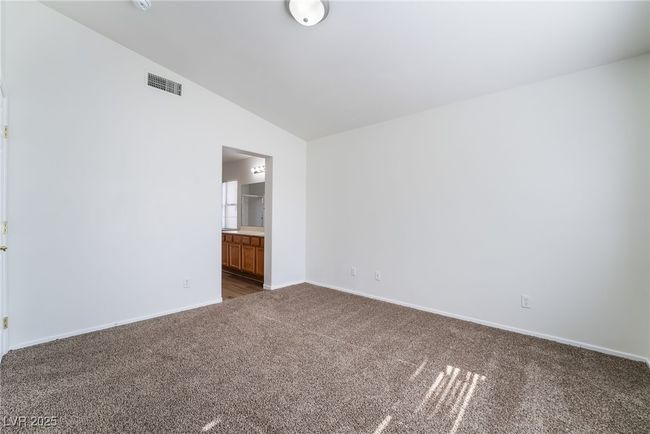 UNIT-101 - 6350 Dan Blocker Ave, Condo with 2 bedrooms, 2 bathrooms and null parking in Henderson NV | Image 16
