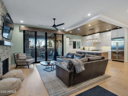 17-1749 E Bent Tree Cir, Flagstaff, AZ, 86005-0102 | Card Image